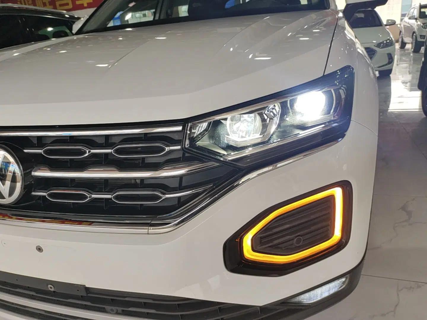 Volkswagen Tayron 2020 330TSI Two-Wheel Drive Luxury Connected Pro Edition — миниатюра 8
