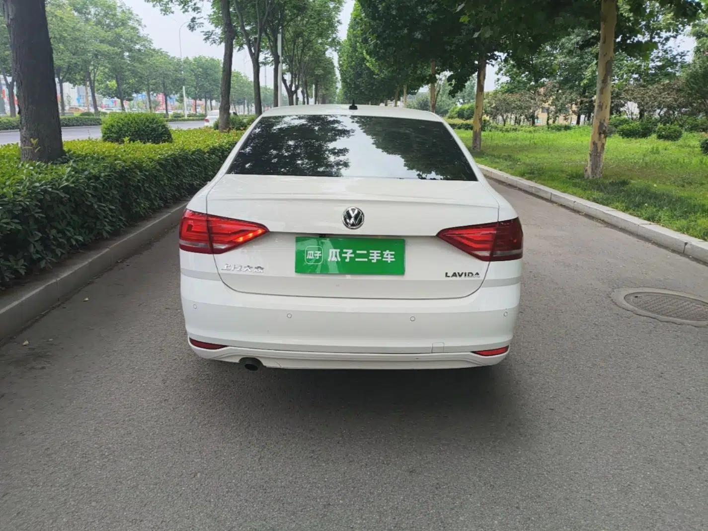 Volkswagen Lavida 2018 Classic 1.5L Automatic Fashion Edition China VI Standard — миниатюра 5