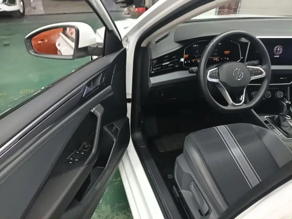 Volkswagen Sagitar 2024 200TSI DSG Flyover Edition — миниатюра 18