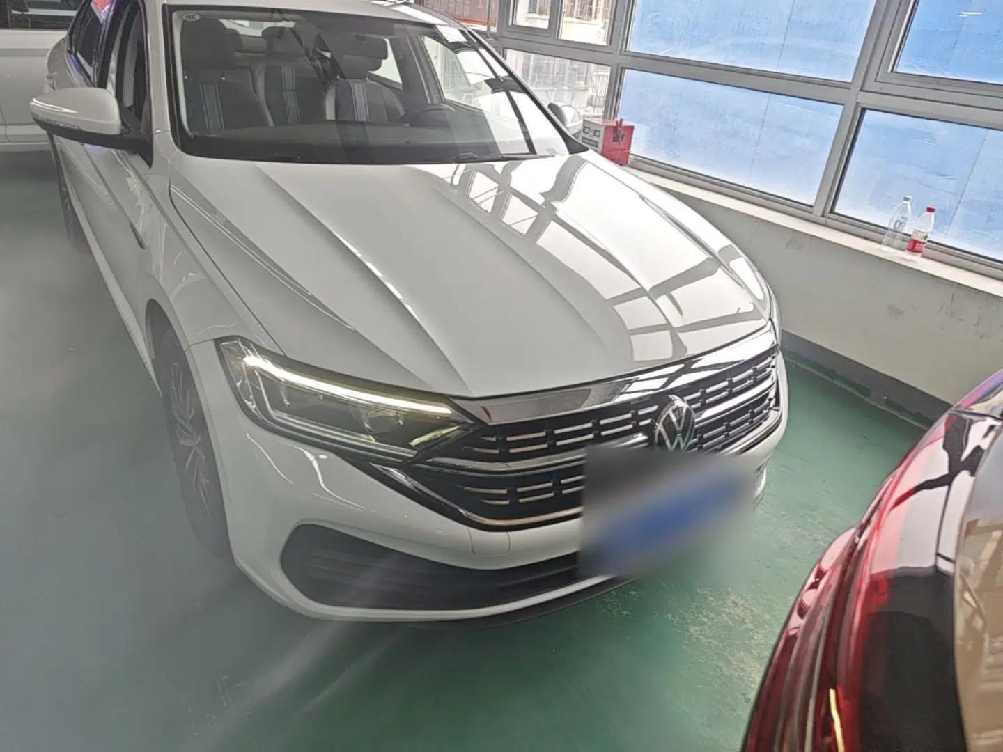 Volkswagen Sagitar 2024 200TSI DSG Flyover Edition — миниатюра 2
