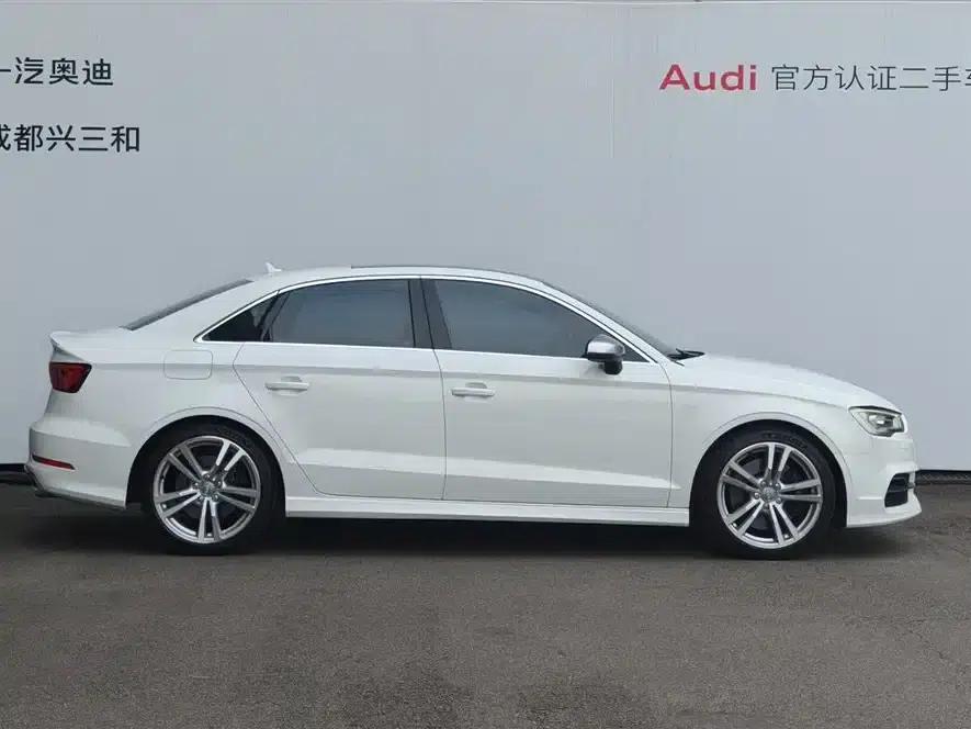 Audi S3 2015 Model S3 2.0T Limousine — миниатюра 3