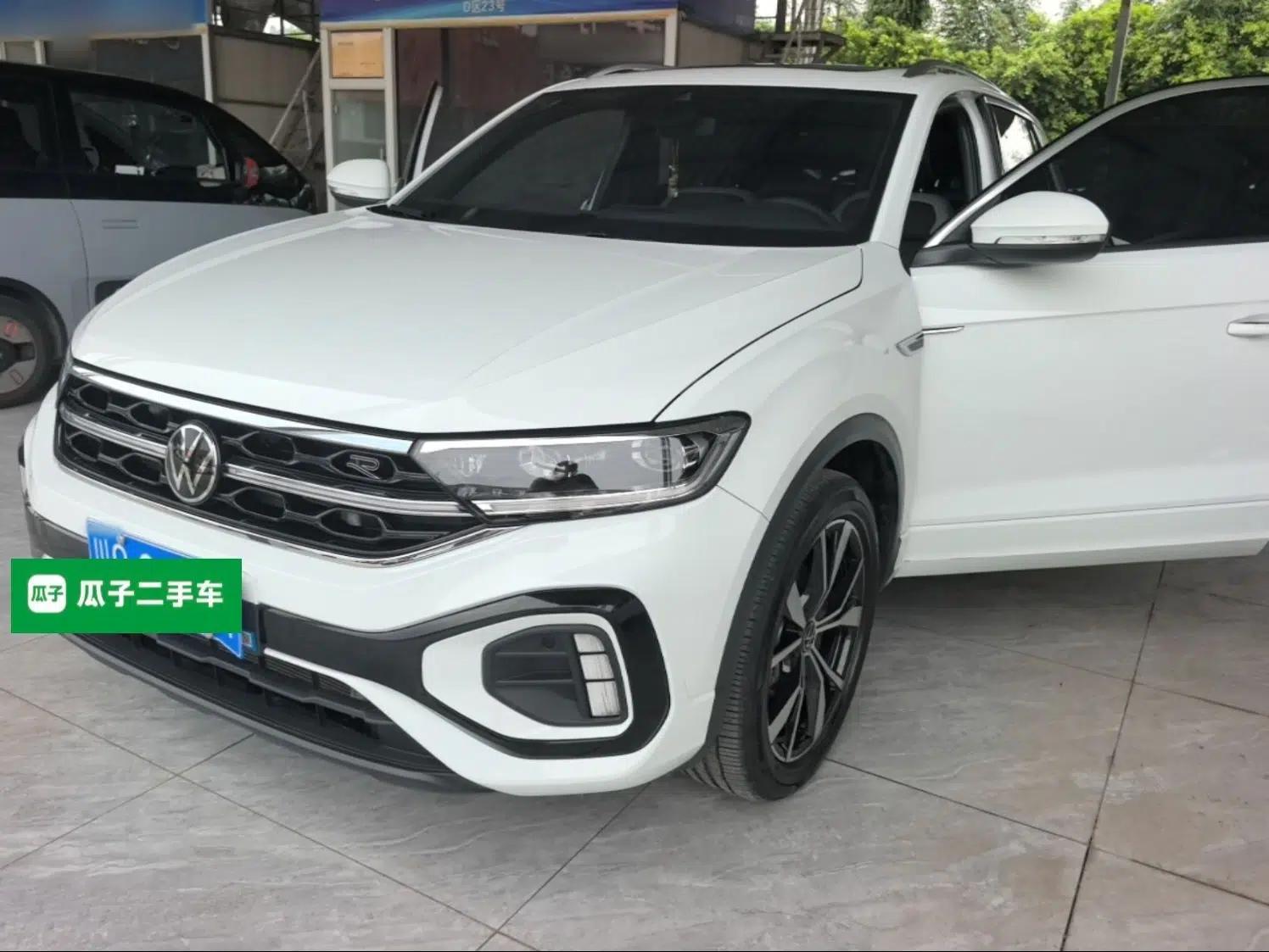 Volkswagen T-ROC 2025 300TSI DSG Two-Wheel Drive Chen Guang Edition — миниатюра 1