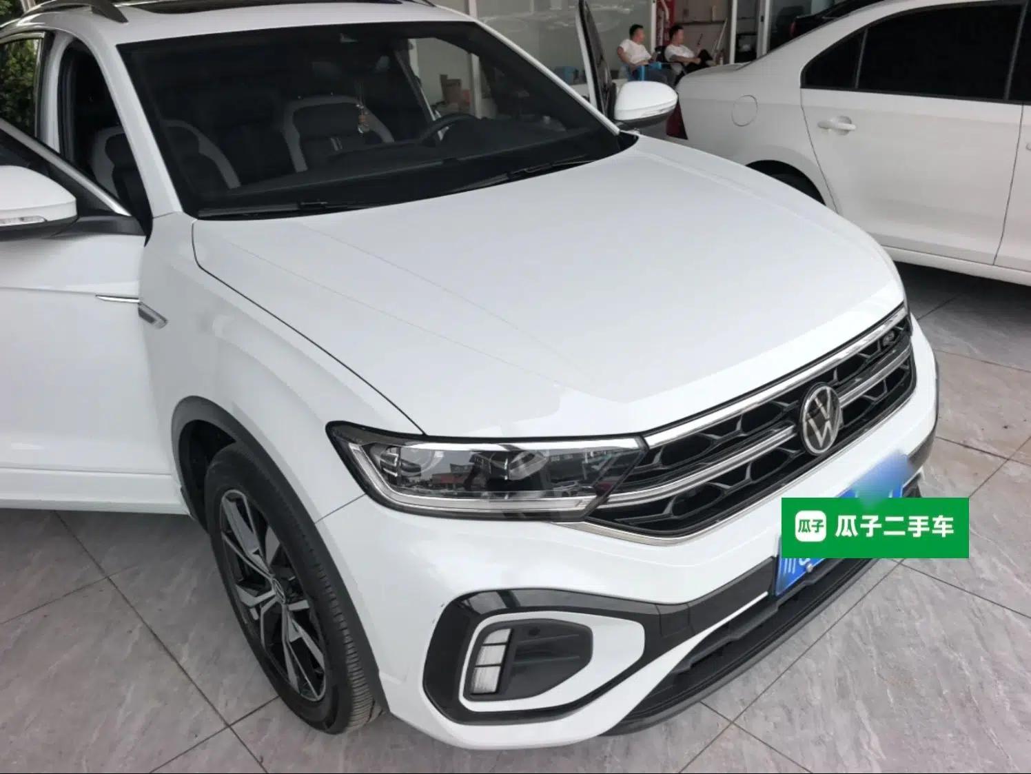 Volkswagen T-ROC 2025 300TSI DSG Two-Wheel Drive Chen Guang Edition — миниатюра 3