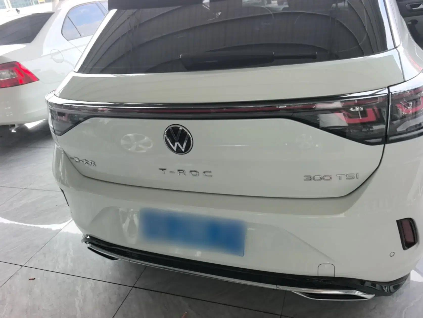 Volkswagen T-ROC 2025 300TSI DSG Two-Wheel Drive Chen Guang Edition — миниатюра 5