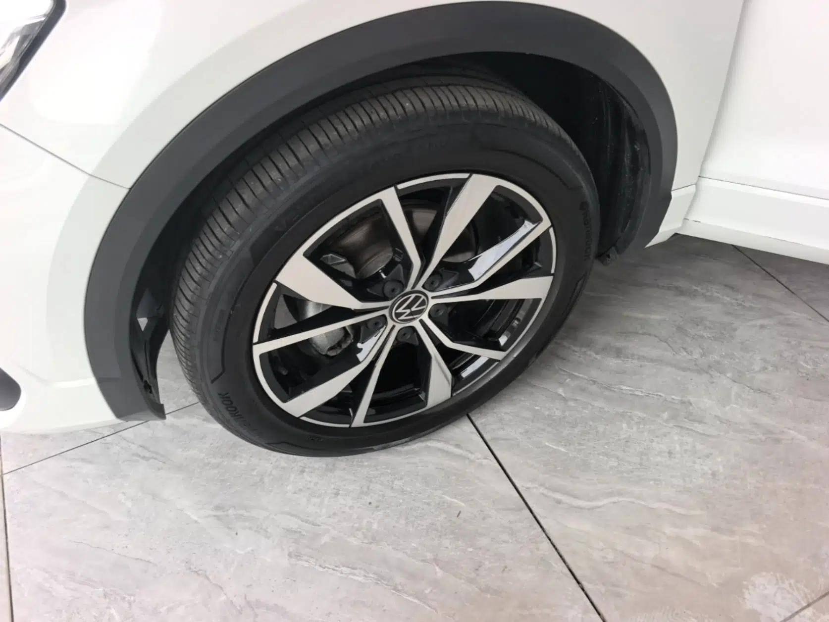 Volkswagen T-ROC 2025 300TSI DSG Two-Wheel Drive Chen Guang Edition — миниатюра 10
