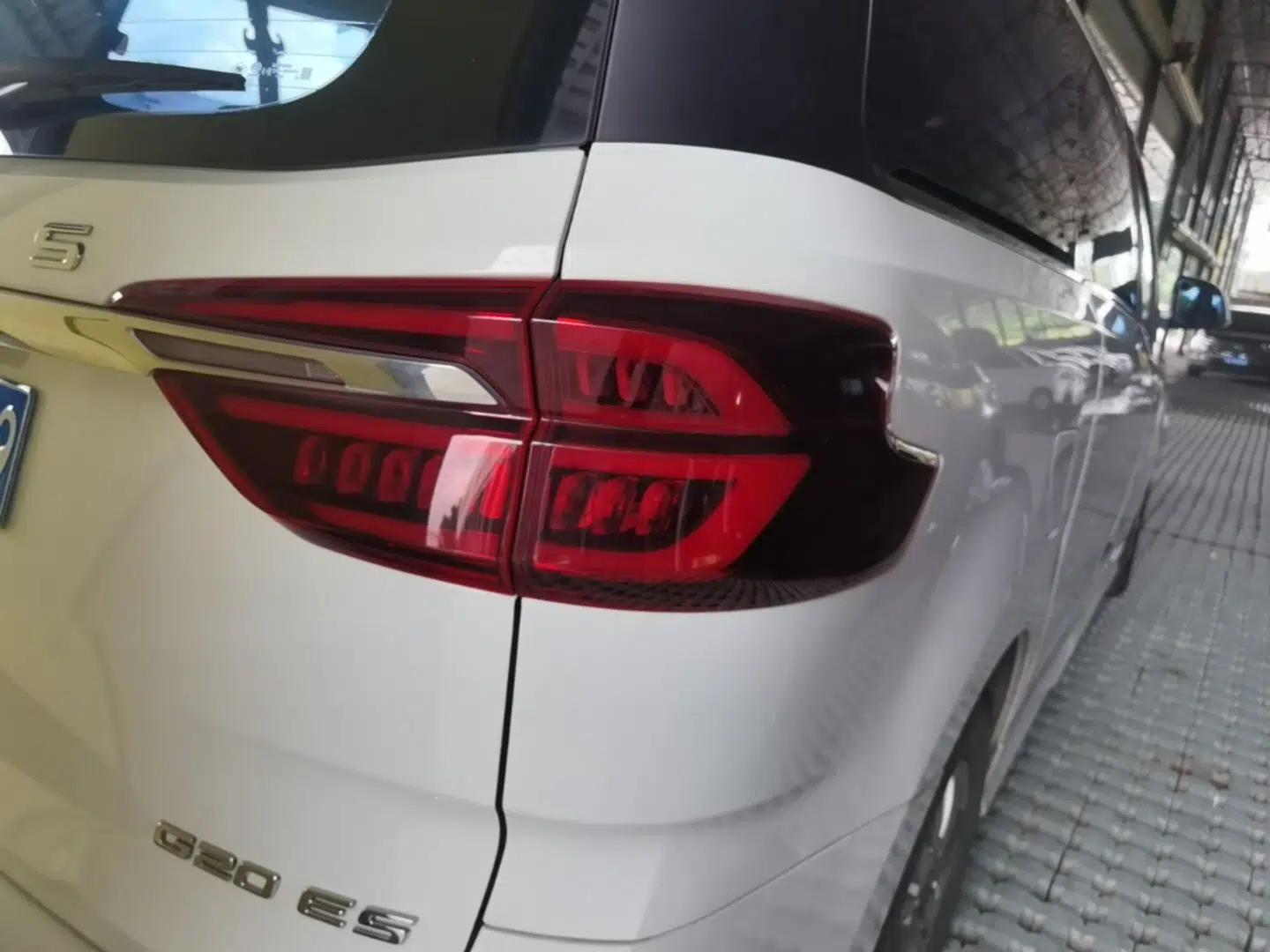 SAIC MAXUS G20 2023 Facelifted ES 2.0T Gasoline Automatic Value Edition — миниатюра 9