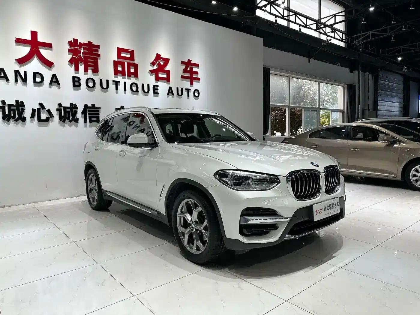 BMW X3 2020 xDrive28i Luxury Package — миниатюра 3