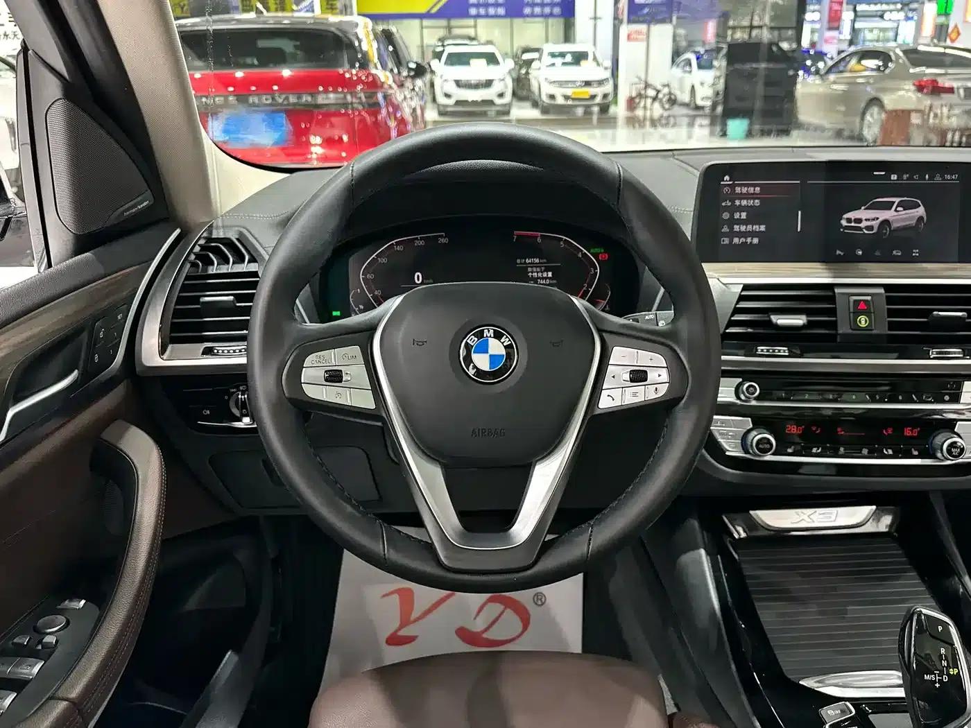 BMW X3 2020 xDrive28i Luxury Package — миниатюра 7