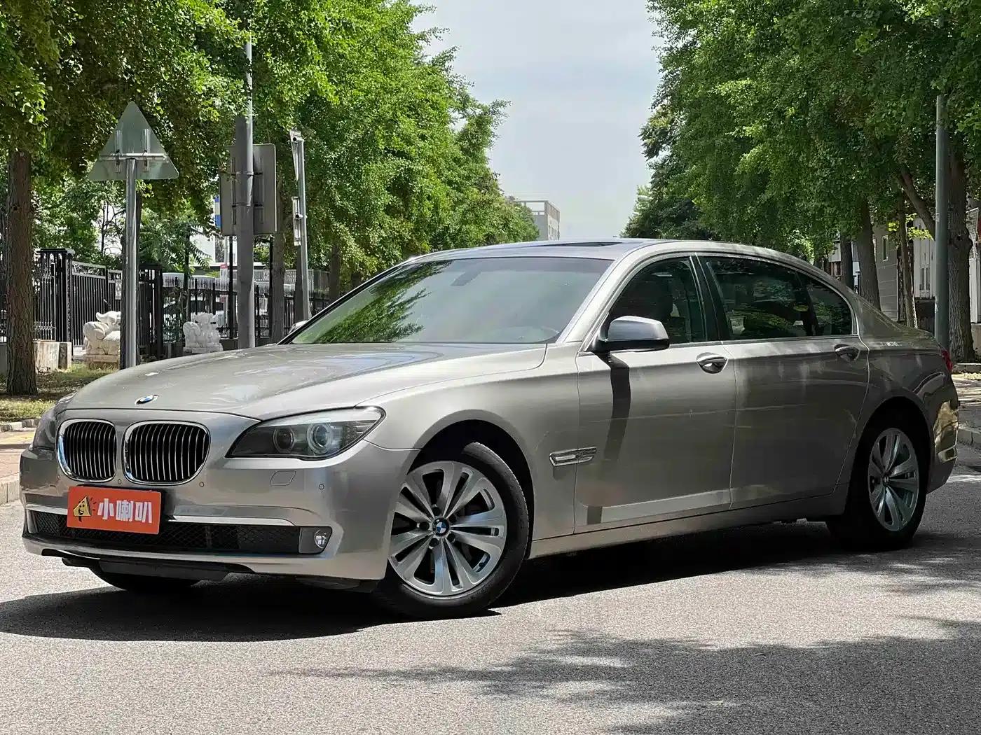 2011 BMW 7 Series 730Li Elegant Edition — миниатюра 1