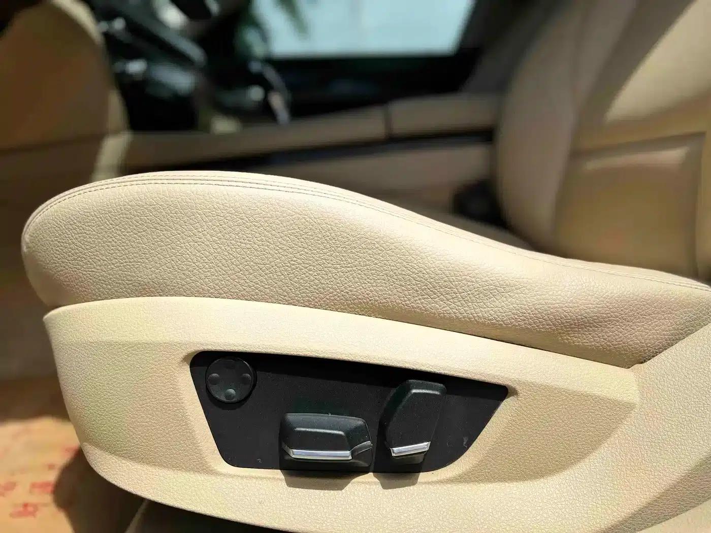 2011 BMW 7 Series 730Li Elegant Edition — миниатюра 23