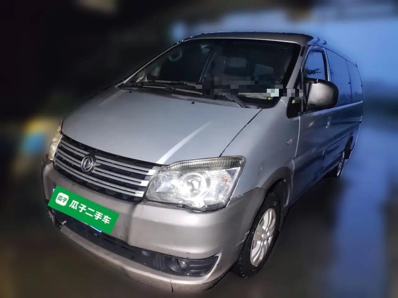 FORTHING Lingzhi 2018 M3 1.6L 7-Seater Comfort Model — миниатюра 1