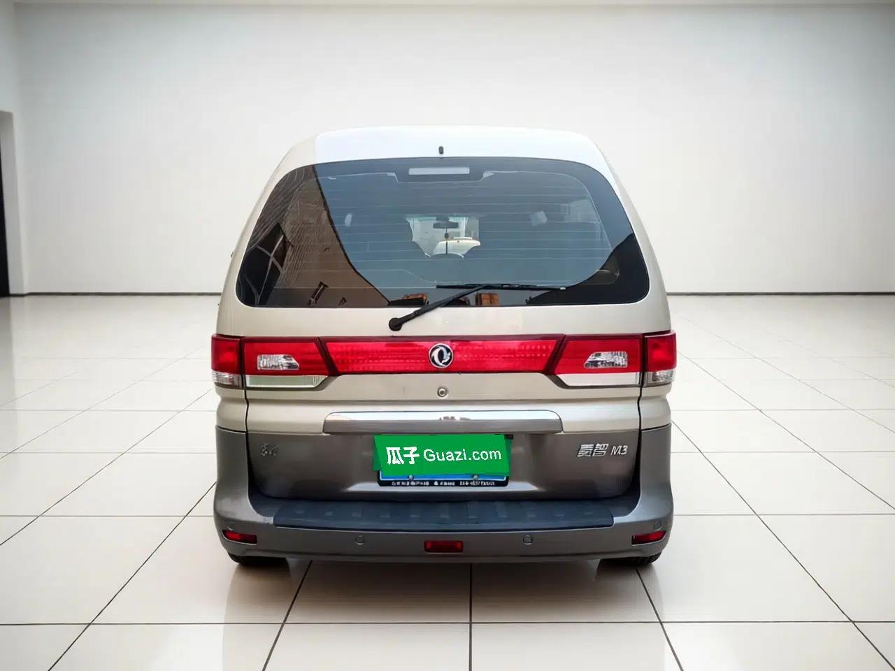 FORTHING Lingzhi 2016 M3L 1.6L 7-Seater Luxury Model — миниатюра 5