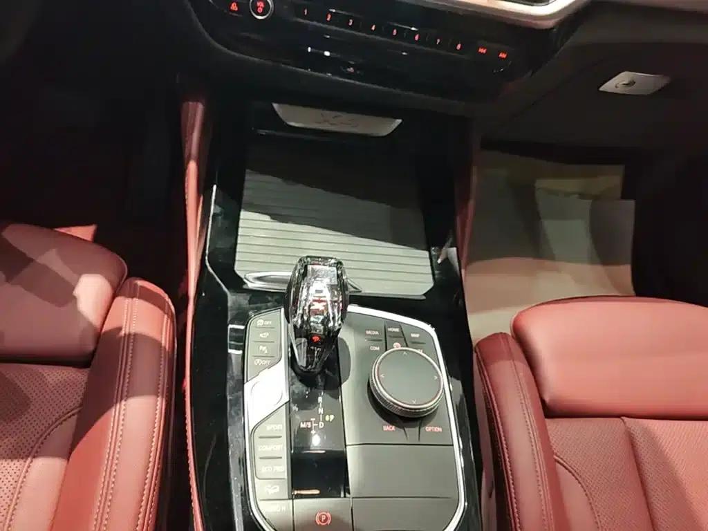 2022 BMW X4 xDrive 30i M Sport Package — миниатюра 14