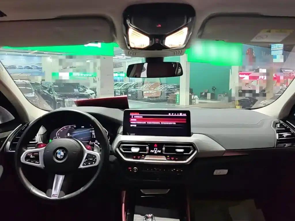 2022 BMW X4 xDrive 30i M Sport Package — миниатюра 10