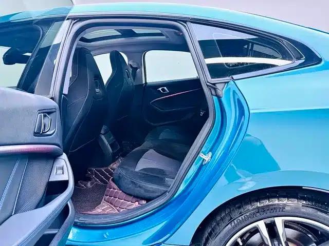 2021 BMW 2 Series Imported 225i Four-Door Coupe M Sport Shadow Edition — миниатюра 8