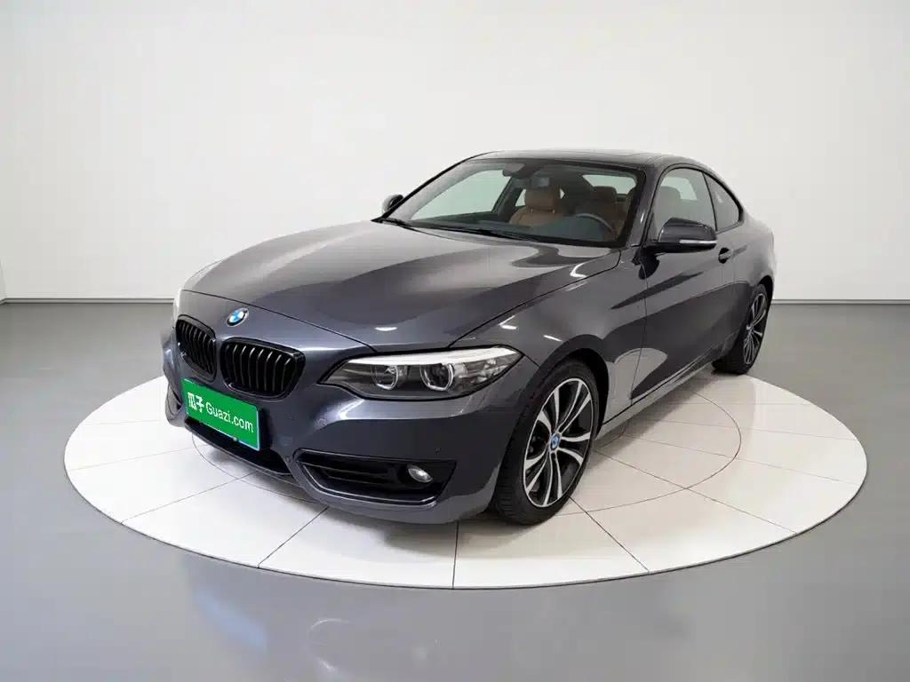 2019 BMW 2 Series Imported Model 225i Sport Design Package — миниатюра 2