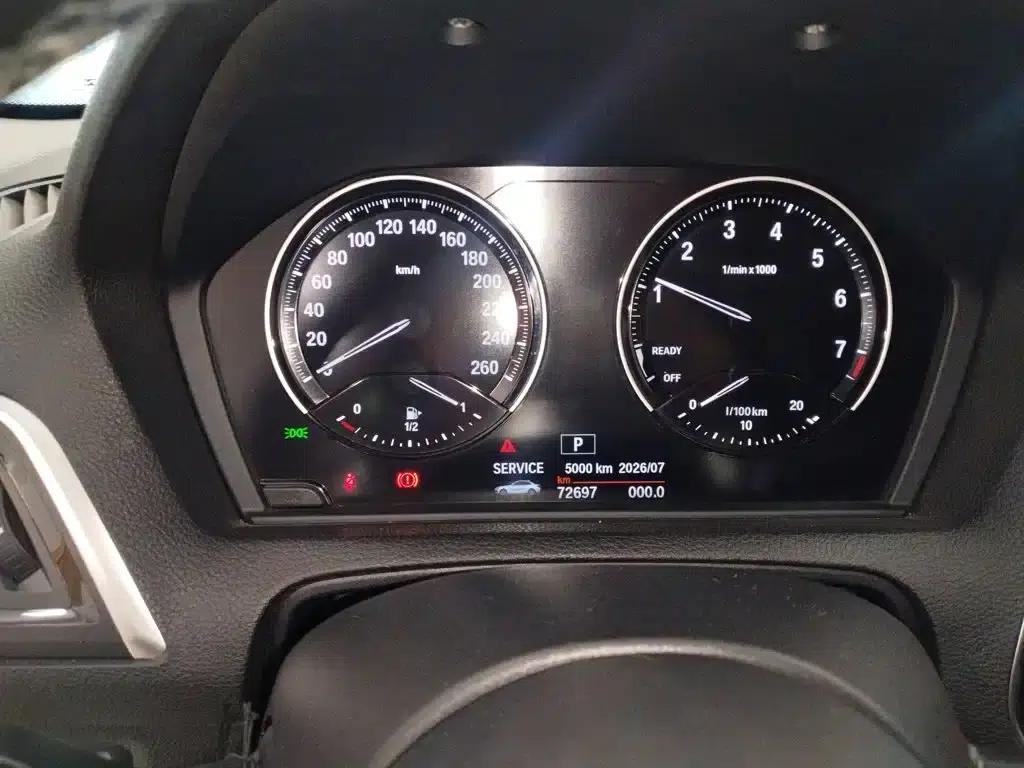 2019 BMW 2 Series Imported Model 225i Sport Design Package — миниатюра 12