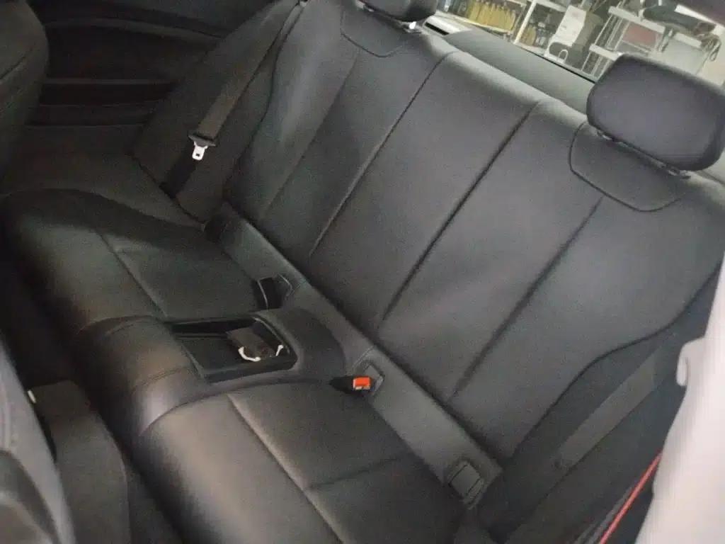 2019 BMW 2 Series Imported Model 225i Sport Design Package — миниатюра 17