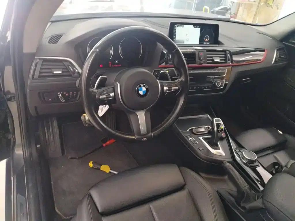 2019 BMW 2 Series Imported Model 225i Sport Design Package — миниатюра 10