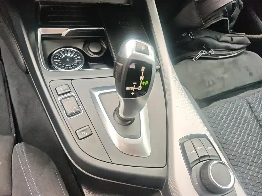 2018 BMW 2 Series (Imported) 225i Convertible Coupe M Sport — миниатюра 14