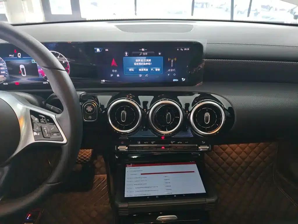 2024 Mercedes-Benz A-Class Facelift A 180 L — миниатюра 9