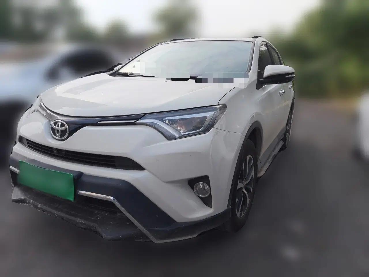 Toyota RAV4 2016 2.0L CVT Two-Wheel Drive Smart Edition China V Standard — миниатюра 1