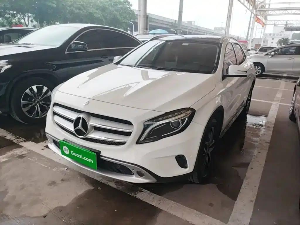 2016 Mercedes-Benz GLA 220 4MATIC Fashion Edition — миниатюра 1