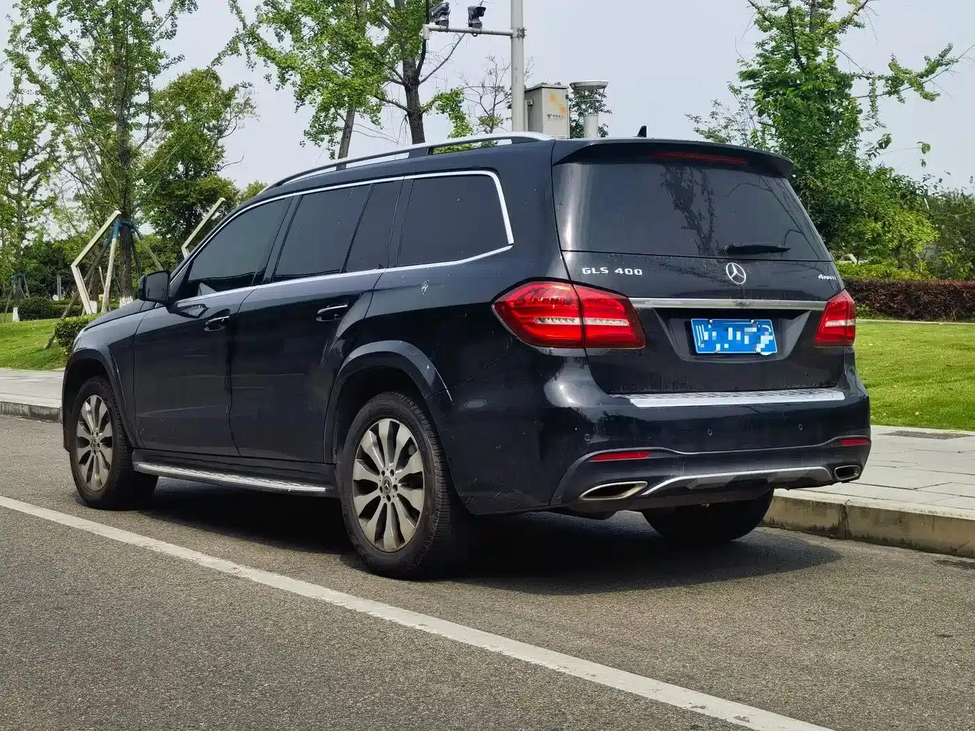2018 Mercedes-Benz GLS 400 4MATIC Luxury — миниатюра 4