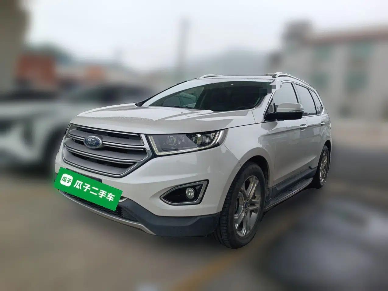 Ford Edge 2016 EcoBoost 245 Two-Wheel-Drive Titanium 7-Seater — миниатюра 1
