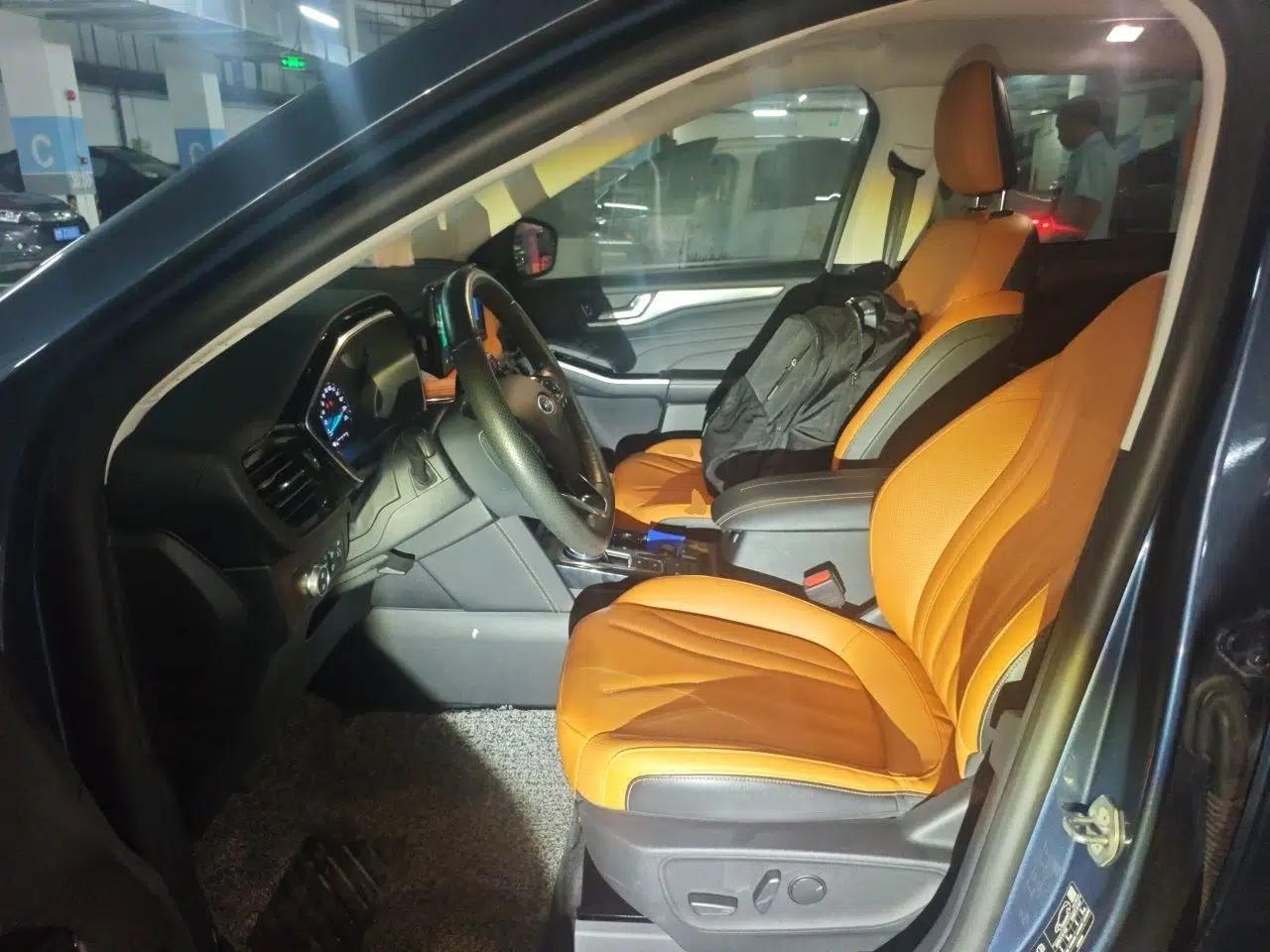 Ford Escape 2020 EcoBoost 245 4x4 Enjoyment Model — миниатюра 15