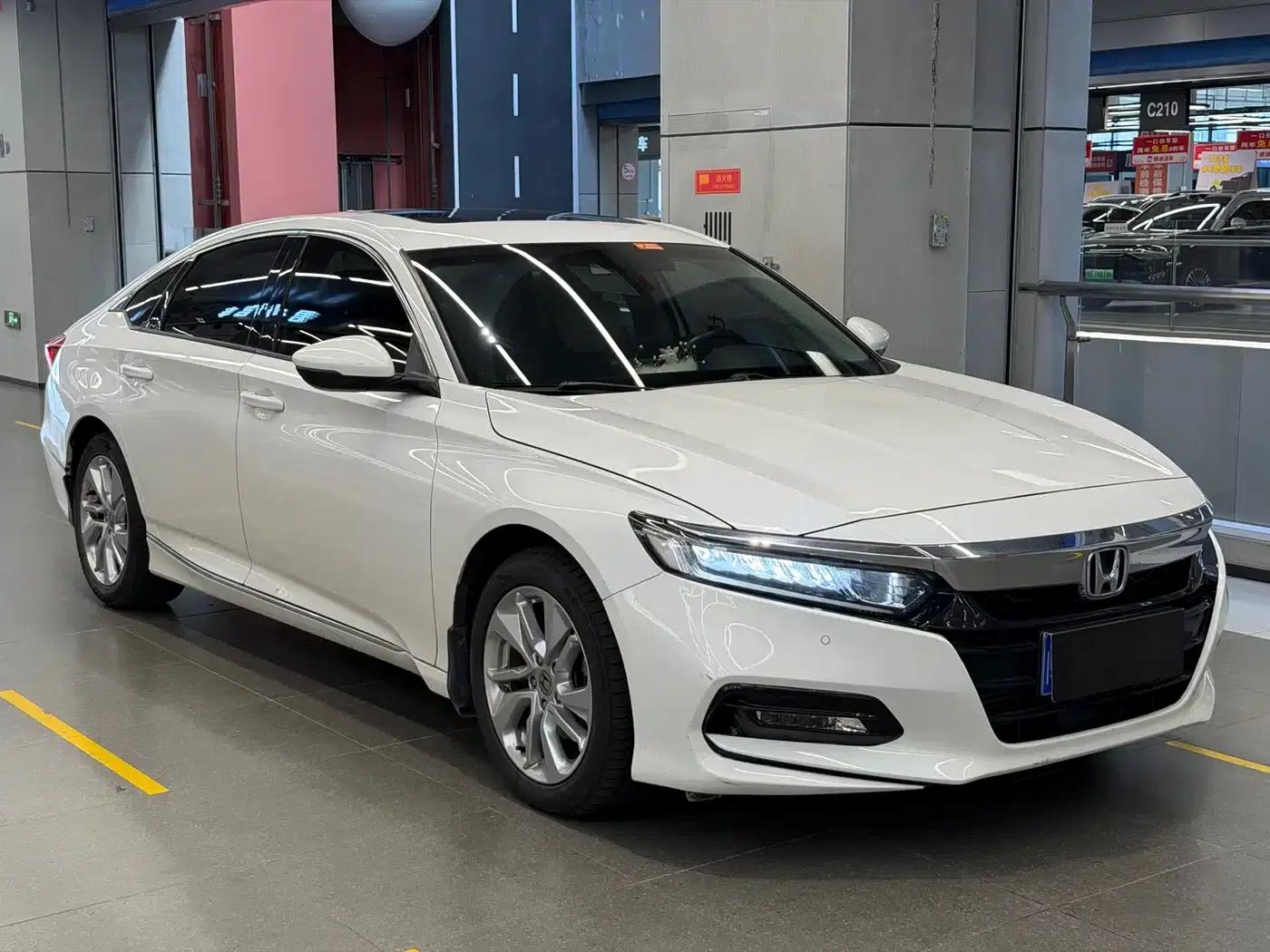 Accord 2018 260TURBO Luxury Edition (National V Emission Standard) — миниатюра 3