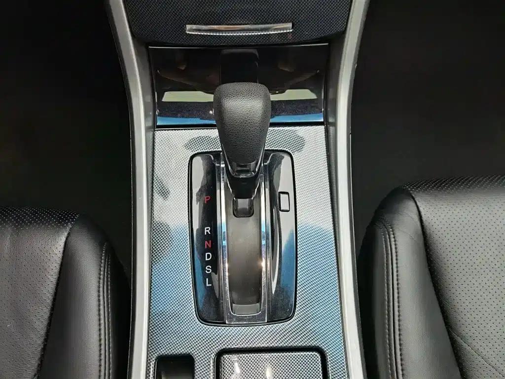 2016 Honda Accord 2.0L Comfort Edition — миниатюра 13