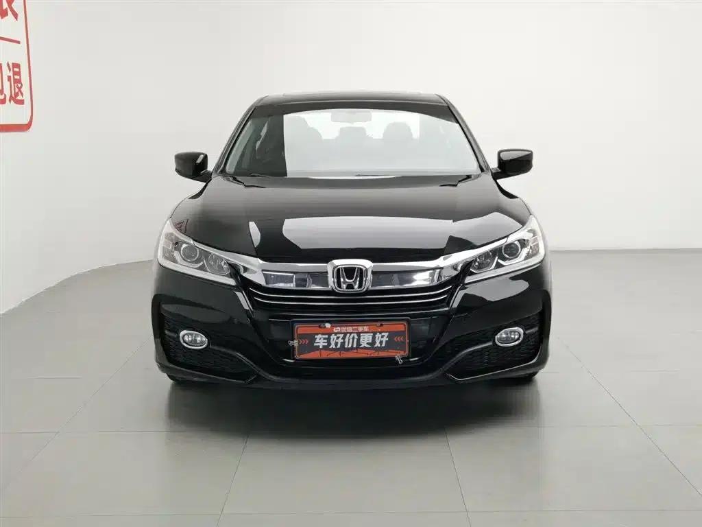 2016 Honda Accord 2.0L Comfort Edition — миниатюра 3