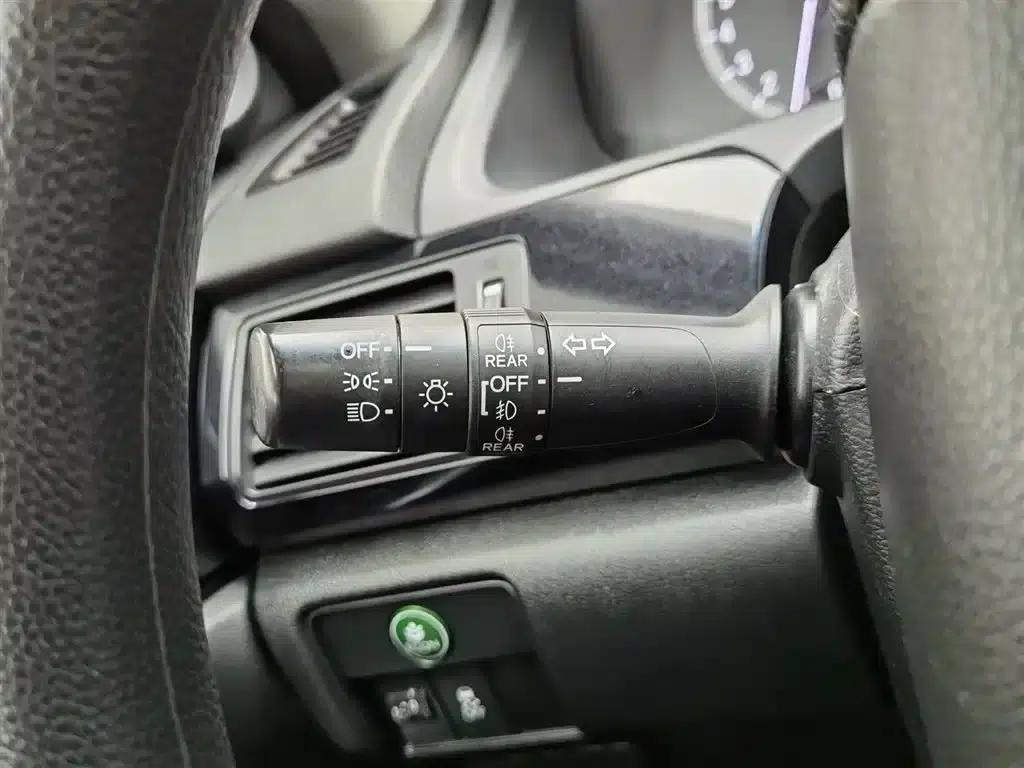 2016 Honda Accord 2.0L Comfort Edition — миниатюра 21