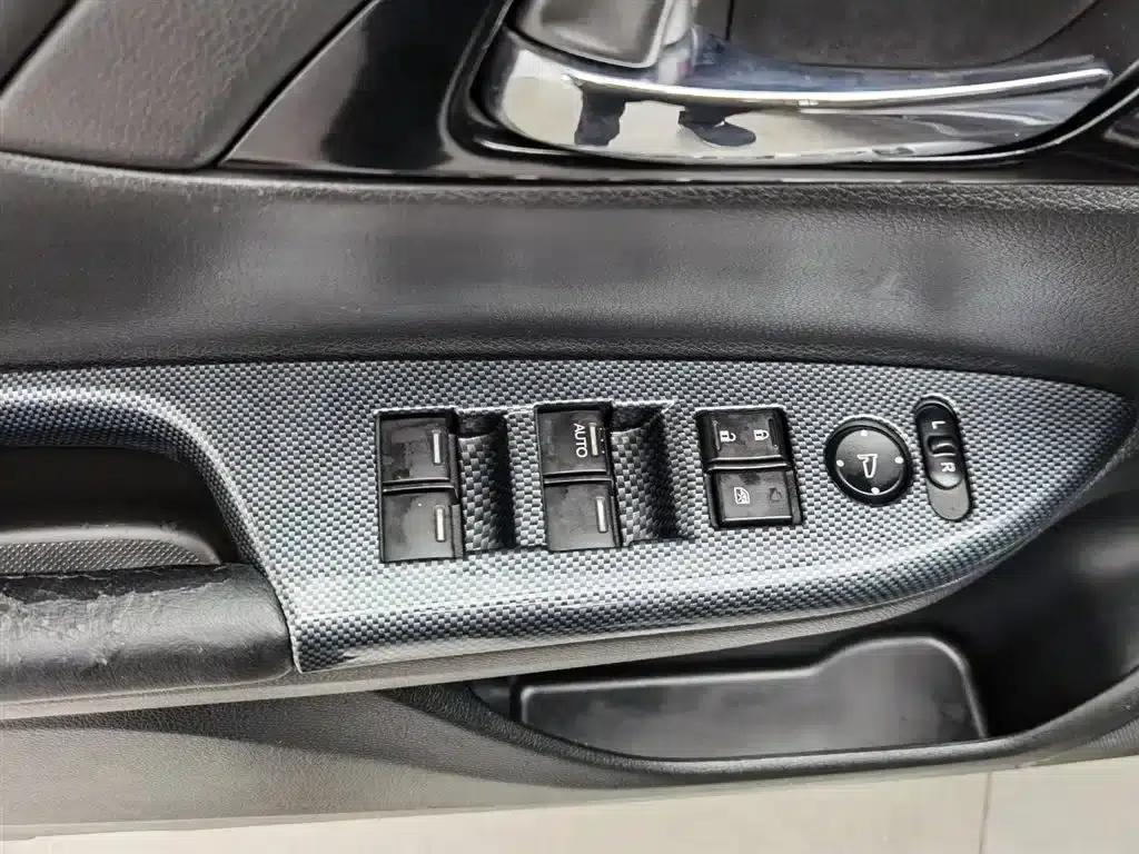 2016 Honda Accord 2.0L Comfort Edition — миниатюра 9
