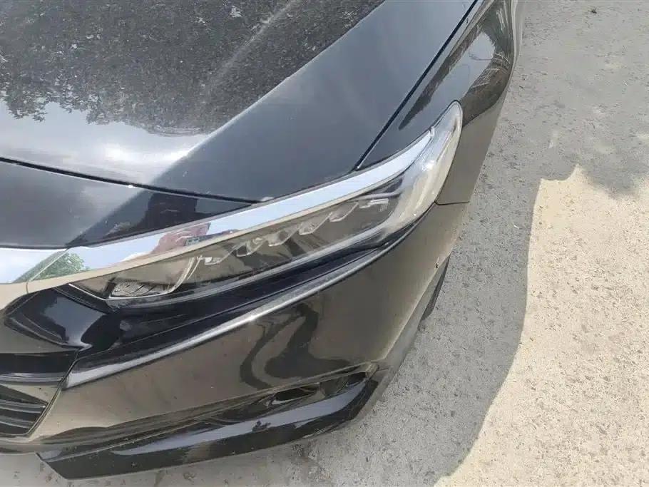 2022 Honda Accord 260TURBO Luxury Edition — миниатюра 5