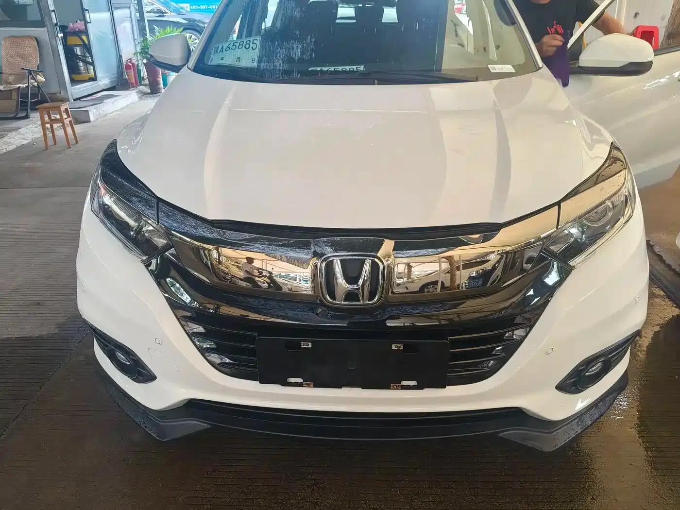 Vezel 2020 1.5L CVT Pioneer Edition — миниатюра 1