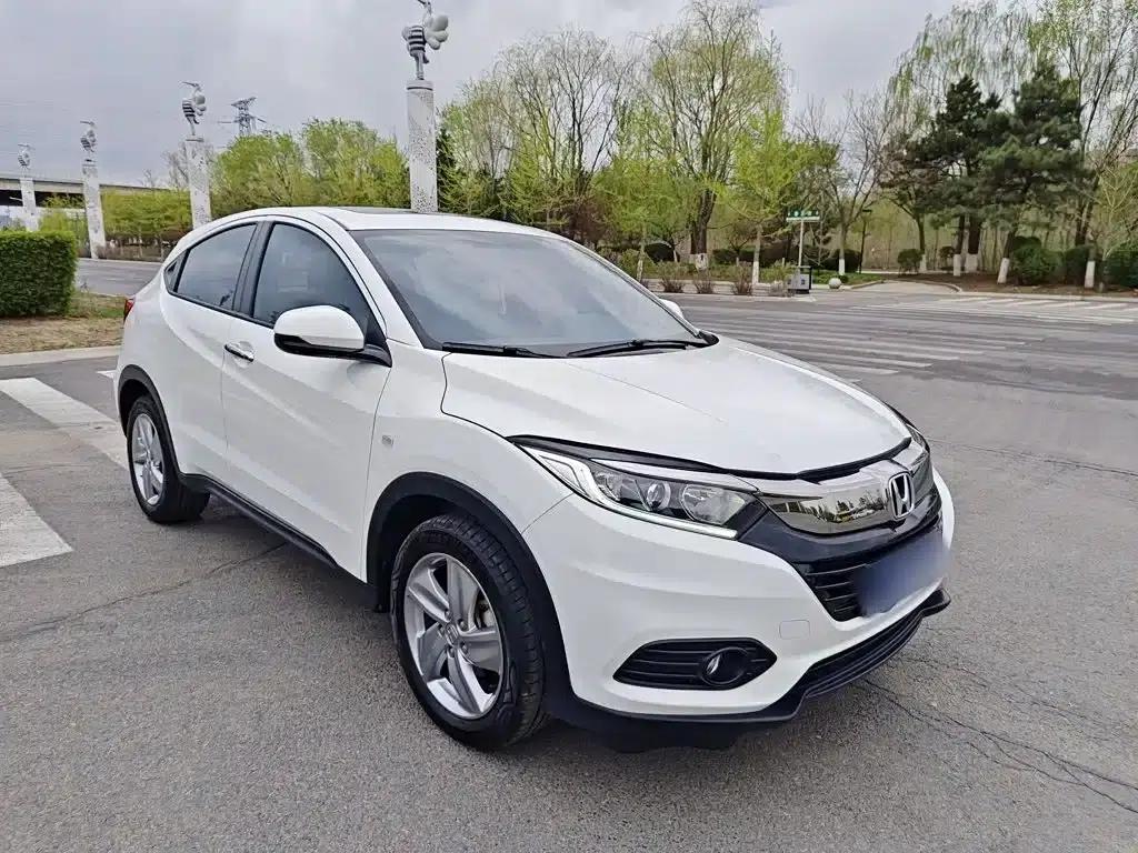 Vezel 2020 1.5L CVT Elite Edition — миниатюра 8