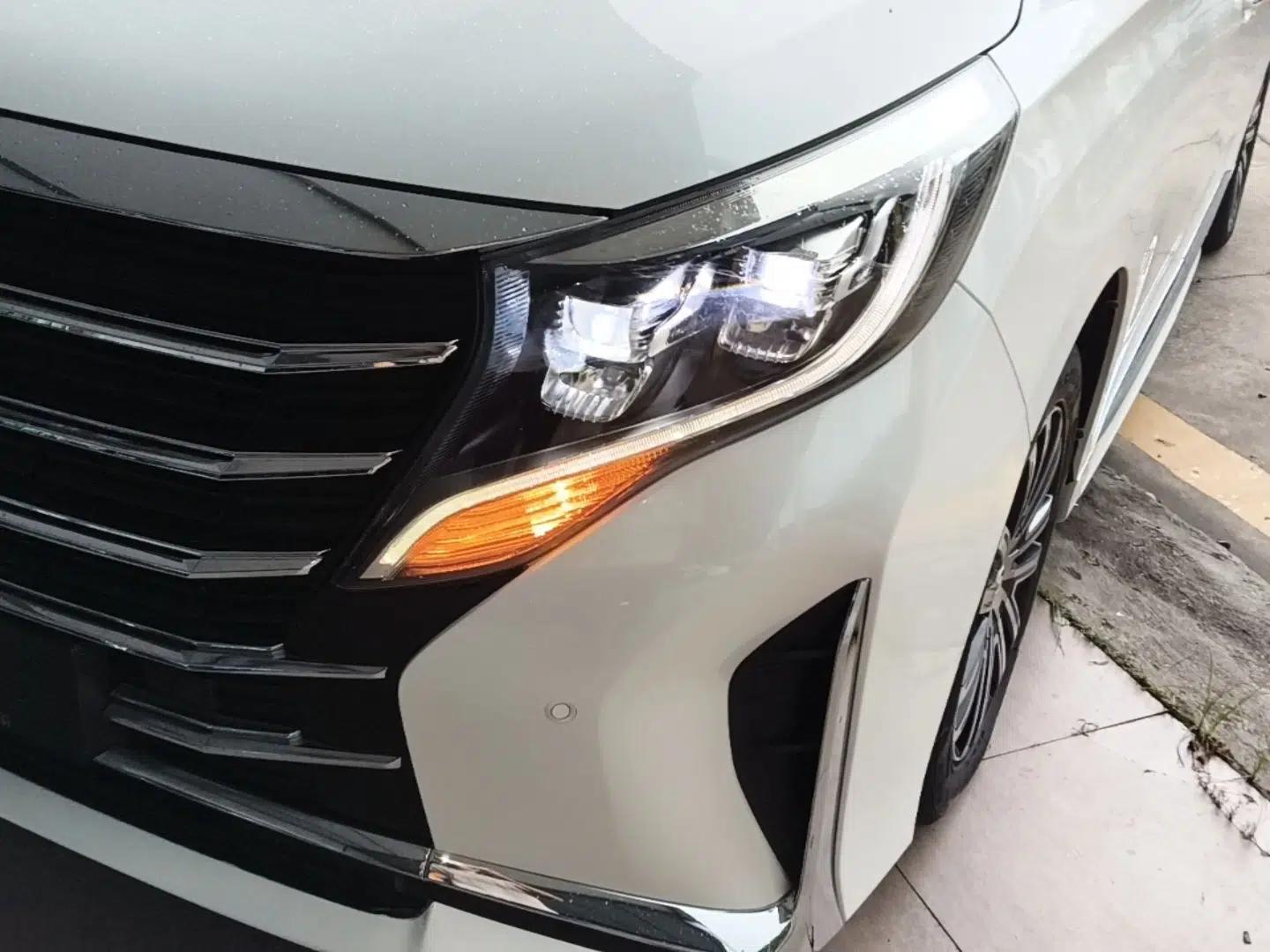 GAC Trumpchi M8 2021 Lingxiu Series 390T Ultimate Edition — миниатюра 8