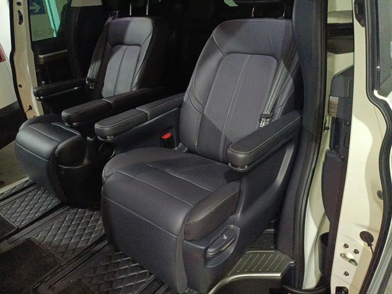 GAC Trumpchi M8 2021 Lingxiu Series 390T Ultimate Edition — миниатюра 17