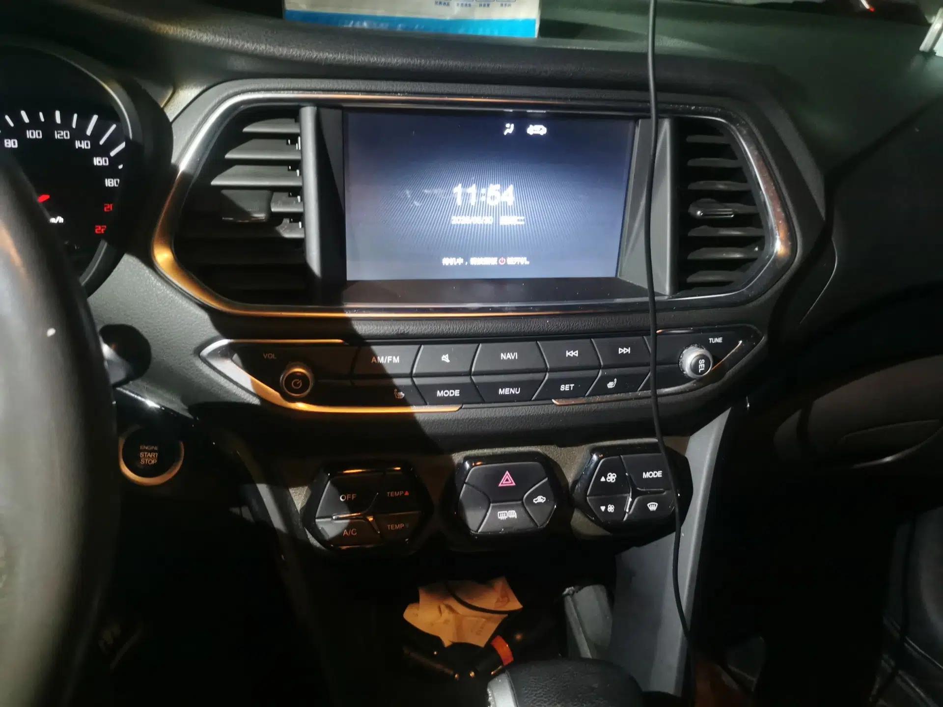 GAC Trumpchi GS4 2015 200T G-DCT Luxury Edition — миниатюра 13