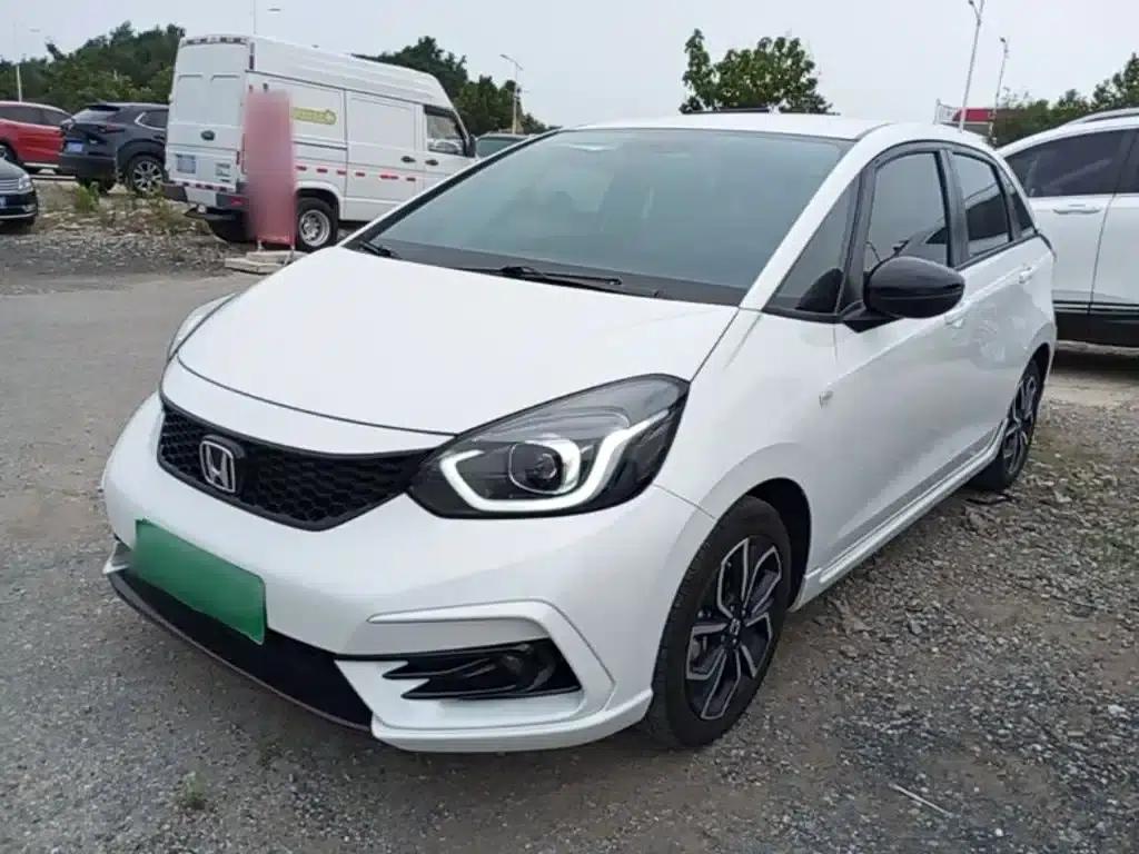 LIFE 2021 1.5L CVT SPORT Edition — миниатюра 1