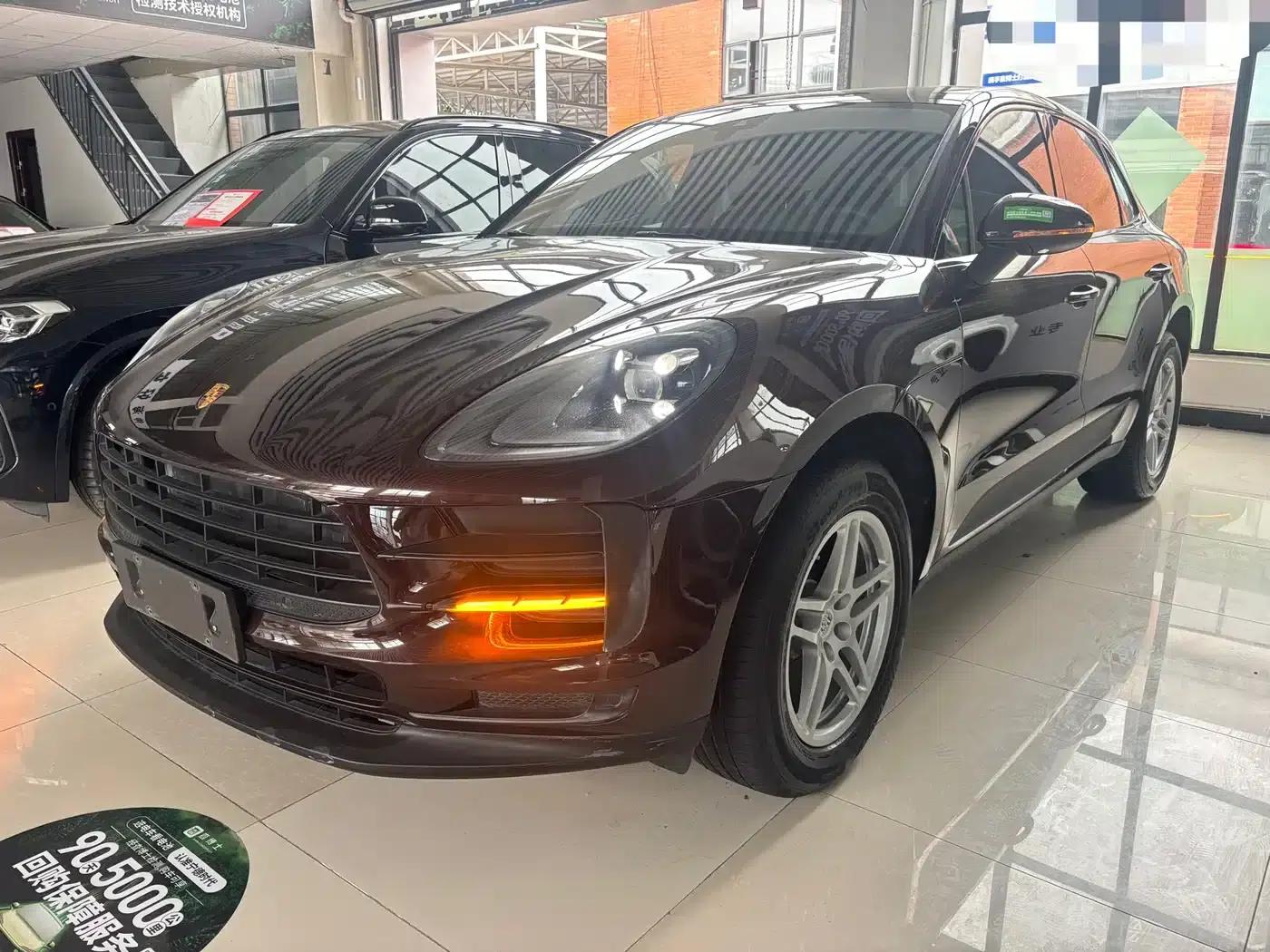 2018 Macan 2.0T — миниатюра 1