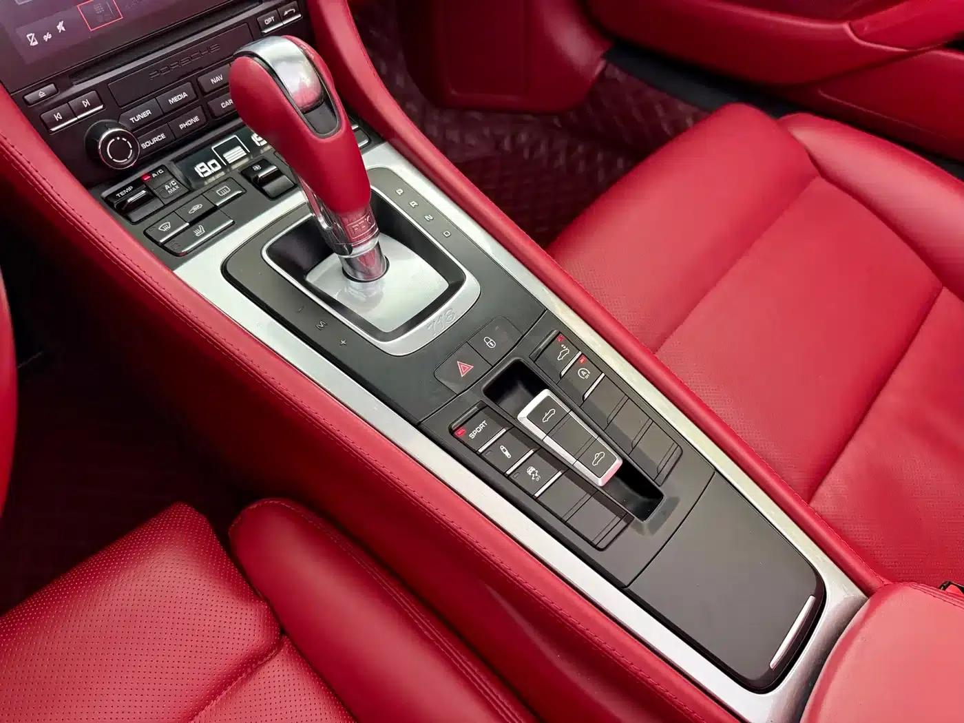 2016 Porsche 718 Boxster 2.0T — миниатюра 7