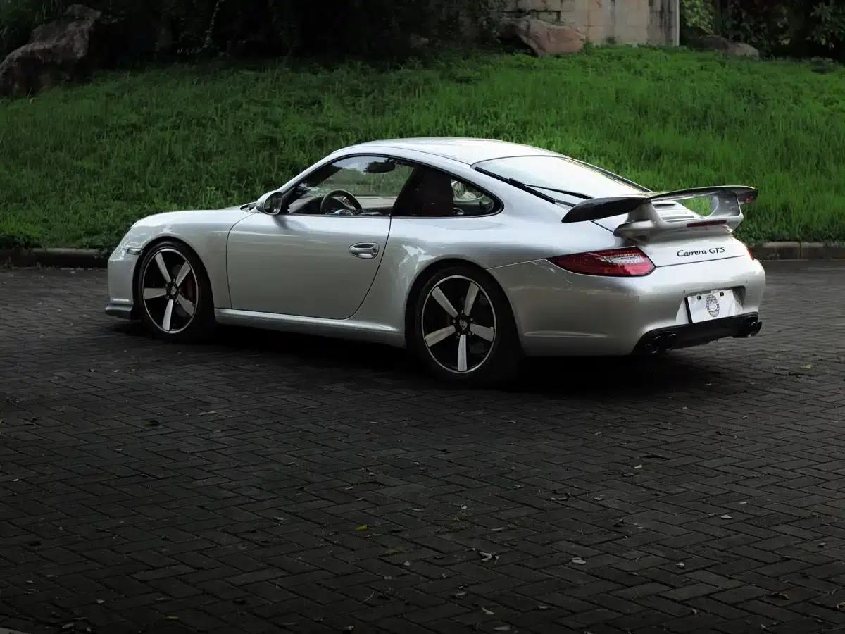 2010 Porsche 911 Carrera S 3.8L — миниатюра 4