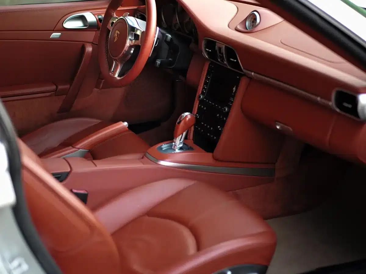 2010 Porsche 911 Carrera S 3.8L — миниатюра 10