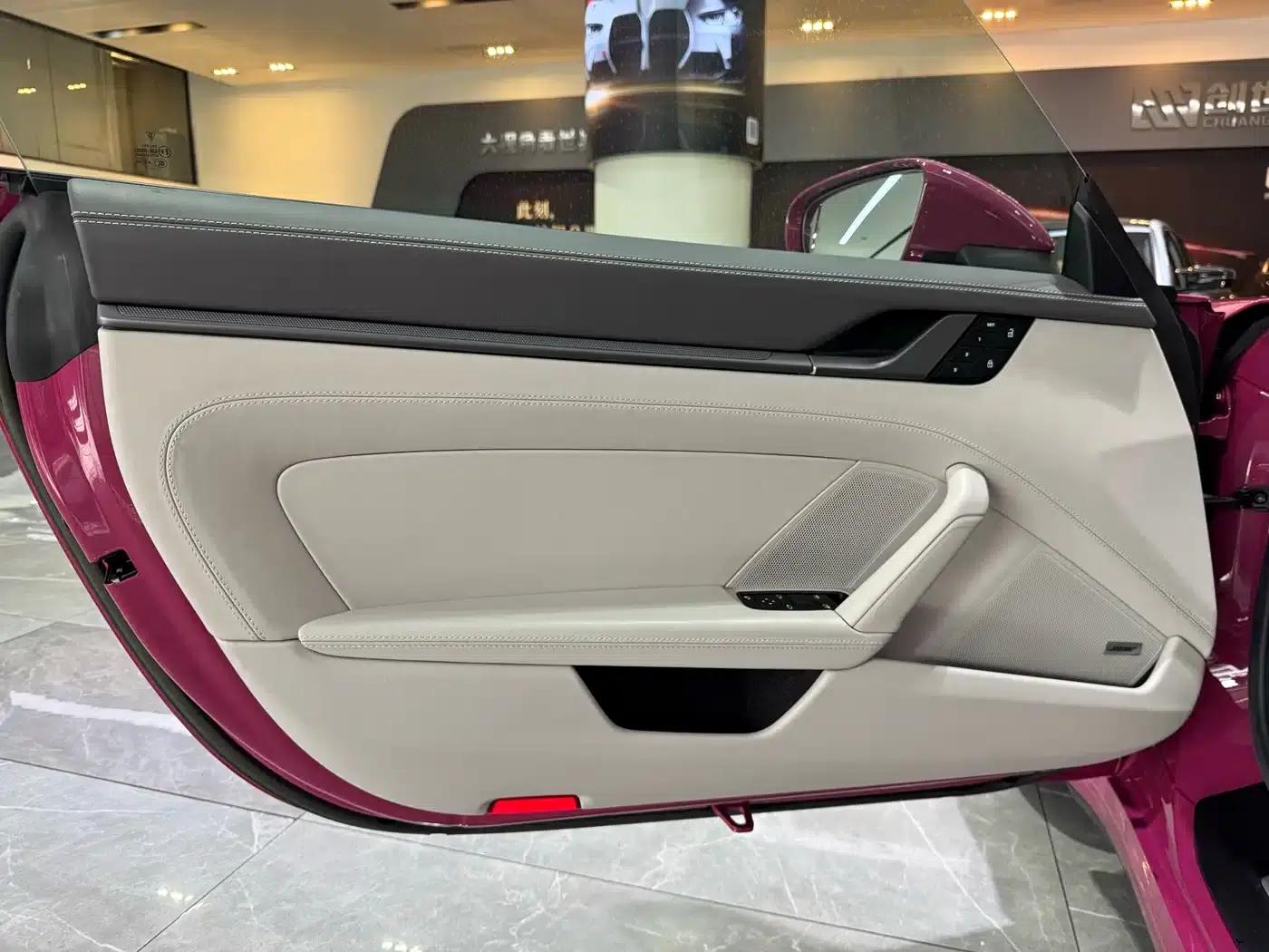 2023 Porsche 911 Carrera 3.0T — миниатюра 19