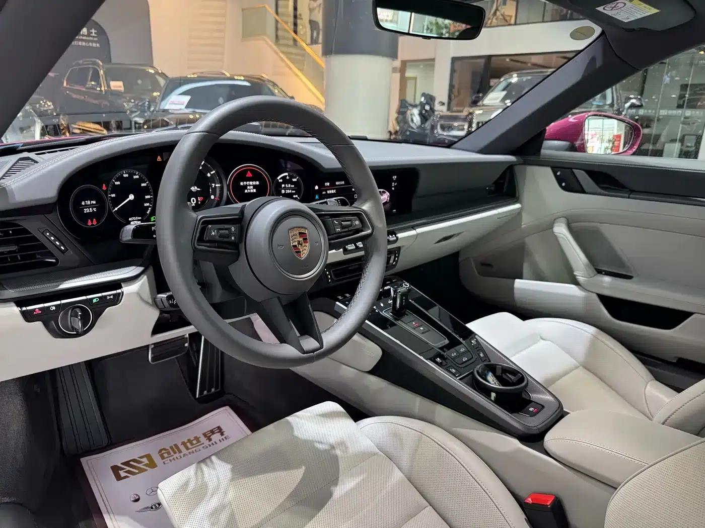 2023 Porsche 911 Carrera 3.0T — миниатюра 8