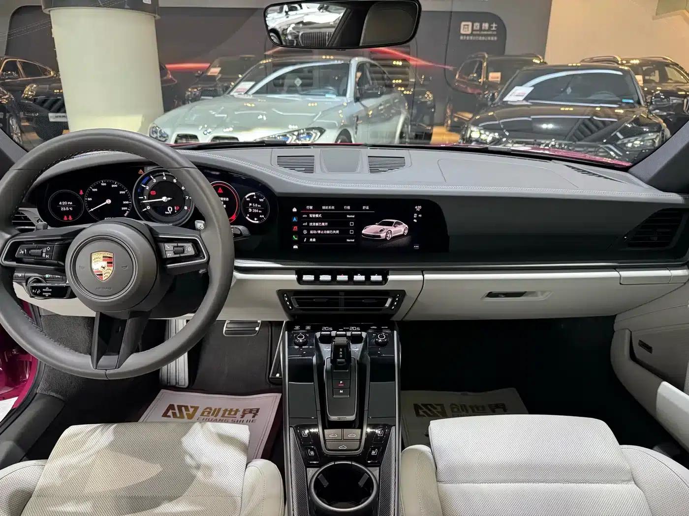 2023 Porsche 911 Carrera 3.0T — миниатюра 10