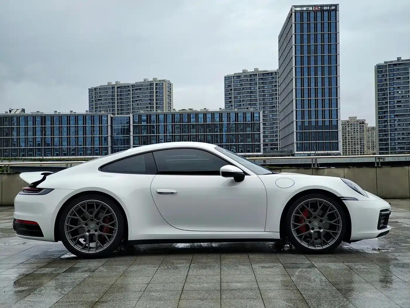 2023 Porsche 911 Carrera 3.0T — миниатюра 4
